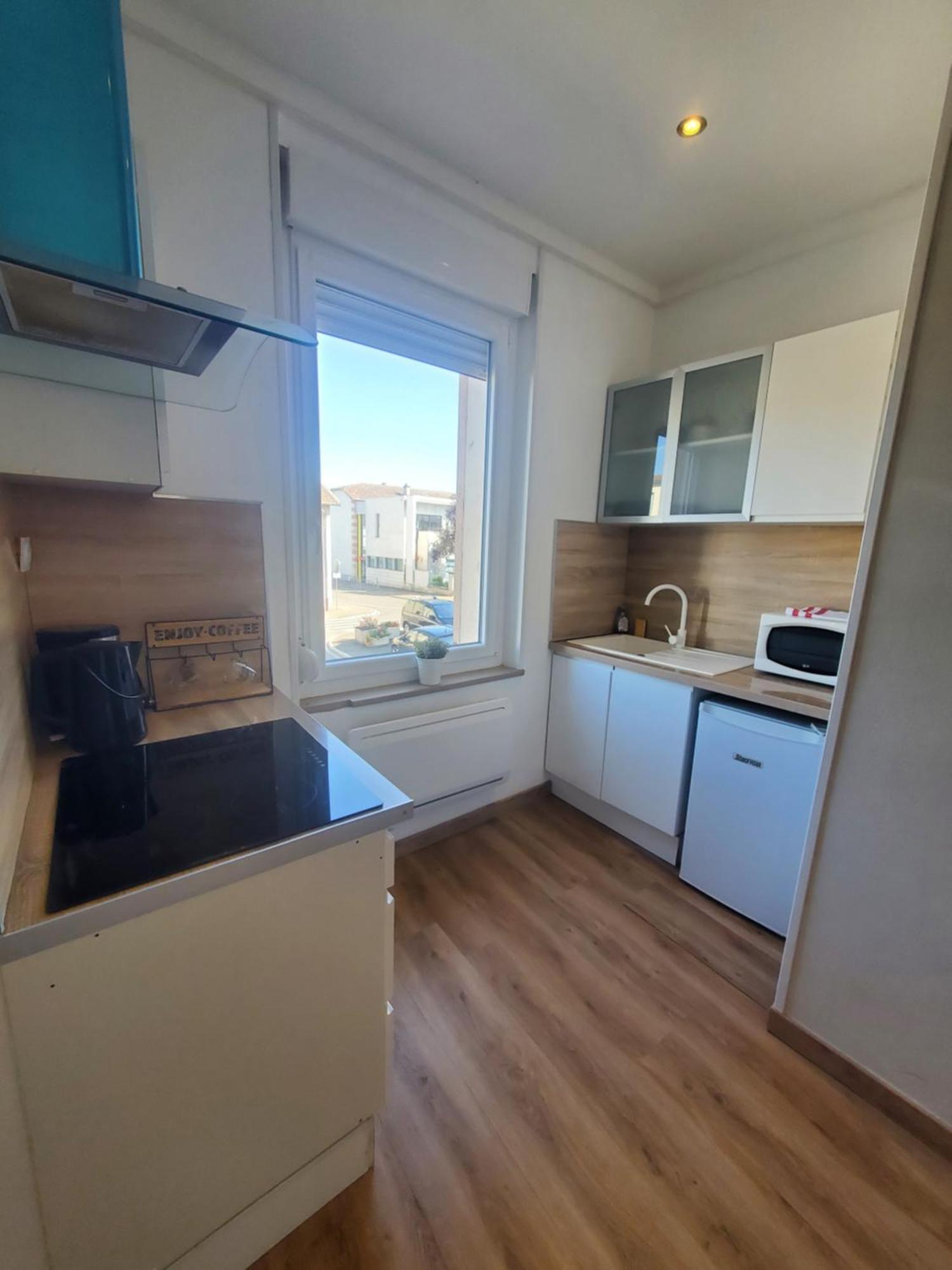 Appartement Lumineux En Centre-Ville Neuves-Maisons Esterno foto