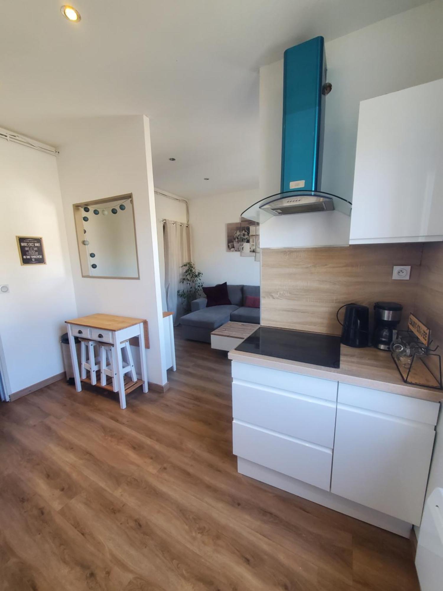 Appartement Lumineux En Centre-Ville Neuves-Maisons Esterno foto