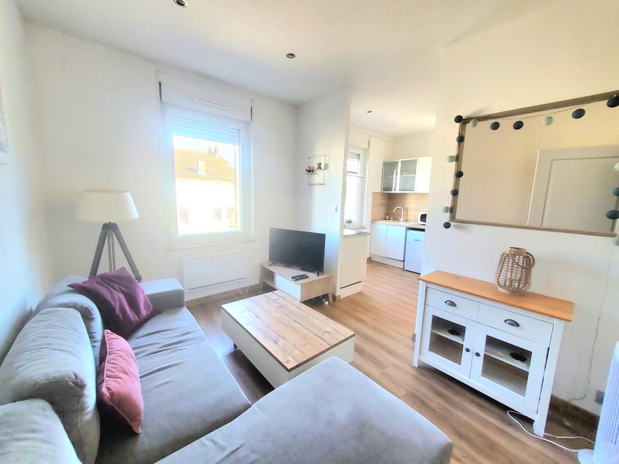 Appartement Lumineux En Centre-Ville Neuves-Maisons Esterno foto